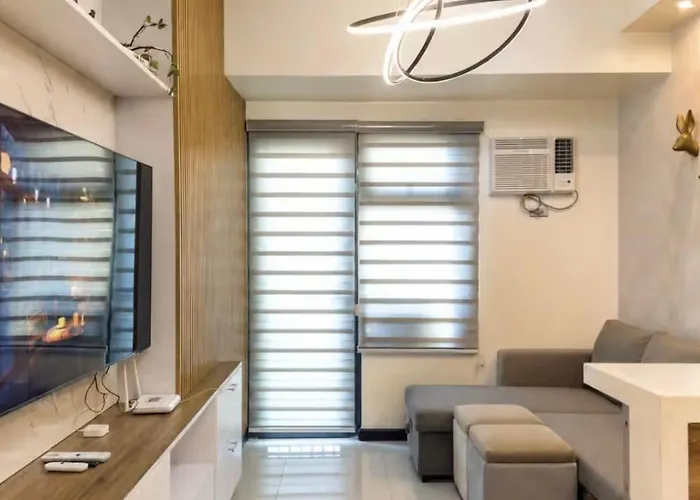 The Magnolia Tower D Apartment *